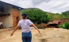 公交车双指探洞